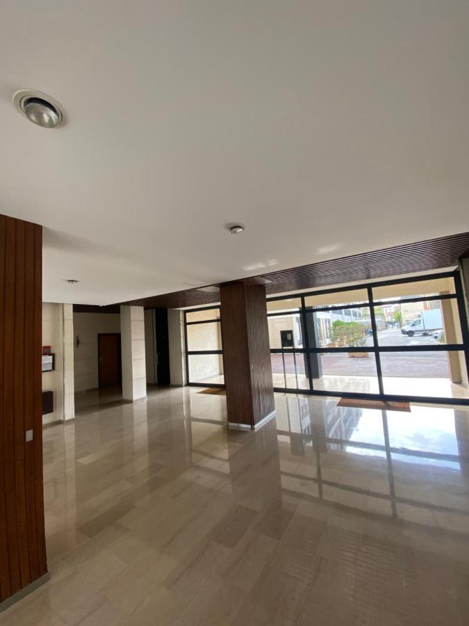 Grand Appartement Courbevoie Paris מראה חיצוני תמונה